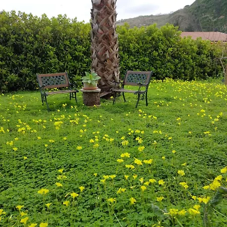 住宿加早餐酒店 Sikelia 3*