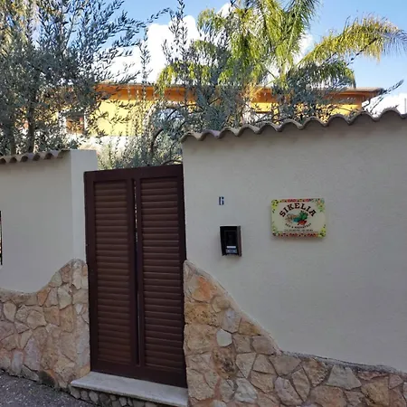 Sikelia 3*